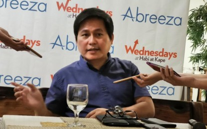 <p><strong>ECONOMIC GROWTH.</strong> Mindanao's 2019 Gross Regional Domestic Product is expected to hit the 7.2-percent mark, Mindanao Development Authority Assistant Secretary Romeo Montenegro says during a press briefing in Davao City on Wednesday (Jan. 15, 2020). He said the sustained growth is on the back of sustained expansion of the services, industry and agri-fisheries sectors across Mindanao’s regions. <em>(PNA photo by Digna Banzon)</em></p>