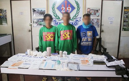 <p><strong>NPA CLAN NO MORE.</strong> Alias Rina, Vic, and Yeni are senior members of a clan consisting of 16 members who surrendered to the military on January 16 in Remedios Trinidad Romualdez town in Agusan del Norte. The senior members of the clan decided to return to the fold of the law to give their younger members normal lives. <em>(Photo courtesy of 29IB)</em></p>