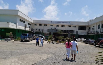 <p><strong>ALL READY.</strong> The Angel Salazar Memorial General Hospital in San Jose de Buenavista will be the site of the two-day medical mission from January 30 to 31. Three specialists from the Jose R. Reyes Memorial Medical Center are in Antique for pre-operation procedures.<em> (PNA photo by Annabel Consuelo J. Petinglay)</em></p>