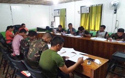 <p><strong>NEVER TOO LATE TO LEARN.</strong> Soldiers belonging to Manobo and Mamanwa tribes assigned under the Army's 36th Infantry Battalion in Surigao del Sur are undergoing Alternative Learning System (ALS) education. 36IB officials say the classes aim to prepare the students for higher educational endeavors and to cope with the standards of the Army. <em>(Photo courtesy of 36IB)</em></p>