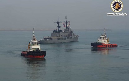 <p><strong>OMAN-BOUND.</strong> Photo shows BRP Ramon Alcaraz (center) leaving the East Container Terminal in Sri Lanka on Wednesday (Jan. 29, 2020) after a three-day refueling stop. The Oman-bound ship is one of the two vessels tasked to repatriate overseas Filipino workers in the Middle East. <em>(Photo courtesy of the Navy Public Affairs Office)</em></p>