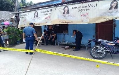 <p><strong>CRIME SCENE.</strong> Policemen check the crime scene where the retired policeman was shot to death on Saturday morning (Feb. 1, 2020) at Brgy. Ajong, Sibulan, Negros Oriental. The victim, Rodrigo Tanador Soldevillo, was also implicated in the murder of San Jose, Negros Oriental deputy police chief Executive Master Sgt. Roldan Esmajer, who was killed just four days ago. <em>(Photo courtesy of the Negros Oriental Provincial Police Office)</em></p>