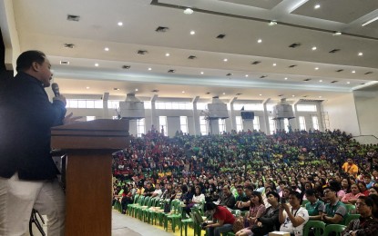 <p><strong>HEALTH SUMMIT.</strong> Pampanga Governor Dennis Pineda (left) asks barangay health workers in the province to help in the fight against the 2019-nCoV during a health summit at the Bren Z. Guiao Convention Center in the City of San Fernando on Wednesday (Feb. 5, 2020). The event aimed to strengthen community preparedness against the novel coronavirus through proper education and information dissemination. <em>(Photo by Marna Dagumboy-del Rosario)</em></p>