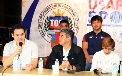 <p><strong>WORLD-CLASS</strong>. Wrestling Association of the Philippines president Alvin Aguilar (left) tackles plans to produce more world-class athletes during the weekly TOPS sports forum at the National Press Club in Intramuros, Manila on Thursday (Feb. 06, 2020). He said he is hoping Filipino wrestlers will qualify in the 2020 Tokyo Olympics. Also in photo are TOPS president Ed Andaya (center), R&C events managing director Maria Raegina Galera, and (2nd row) SEA Games gold medalists Jason Baucas (right) and Noel Norada. <em><strong>(PNA photo by Jess M. Escaros Jr.)</strong></em></p>