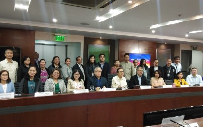 <p><strong>IRR SIGNING</strong>. Officials from the National Economic and Development Authority (NEDA), Department of Trade and Industry (DTI), and Department of Science and Technology (DOST) sign the implementing rules and regulations (IRR) of the Philippine Innovation Act (RA 11293) on Friday (Feb. 7, 2020) in Pasig City. The Act would harness innovation efforts to help the poor and the marginalized and enable micro, small and medium enterprises (MSMEs) to be part of the domestic and global supply chain. (<em>Photo grabbed from NEDA's Twitter account</em>) </p>