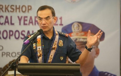 <p><strong>SOCIAL MEDIA FOR CRIME PREVENTION.</strong> PNP deputy chief for operations, Lt. Gen. Guillermo Eleazar, stresses the need for police officers to utilize social media in monitoring peace and order situations in their areas, in a speech at the Police Regional Office 5 headquarters in Albay on Wednesday (Feb. 12, 2020). Citing some cases, Eleazar said social media posts could be helpful in apprehending suspects in crimes. <em>(Photo courtesy of the Office of the PNP Deputy Chief for Operations)</em></p>