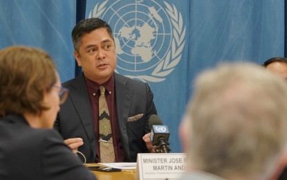 <p><strong>PRESS FREEDOM ALIVE.</strong> Presidential Communications Operations Office (PCOO) Secretary Martin Andanar on Tuesday (Feb. 25, 2020) reassures that press freedom in the Philippines is “very much alive”. During his roundtable discussion with media in the United Nations, Andanar guarantees that there is no attempt to control the media under the leadership of President Rodrigo Duterte. <em>(Photo courtesy of PCOO)</em></p>