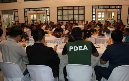 <p><strong>DRUG-CLEARED.</strong> Members of the Regional Oversight Committee approve the application of 111 barangays in Western Visayas to be declared as drug-cleared during the 19th deliberation held in Iloilo City on Thursday (Feb. 27, 2020). PDEA spokesperson Shey Tanaleon in an interview said the Balay Silangan plays a significant role during the declaration as some of those that applied were moderately affected barangays. <em>(PNA photo by PDEA 6)</em></p>