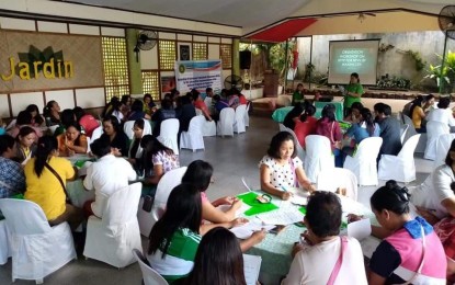 <p><strong>FAMILY PLANNING</strong>. Re-tooling of barangay population volunteers is held in Maasin City, Southern Leyte on Feb. 27, 2020 for the intensified implementation of the national program on population and family planning in the city held. The Commission on Population and Development has reminded local population officers of their expanded role in family planning. <em>(Photo courtesy of Popcom)</em></p>