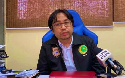 <p><strong>PROTECTING THE REGION.</strong> Bangsamoro Autonomous Region in Muslim Mindanao Assistant Executive Secretary Abdullah Cusain informs reporters in Cotabato City on Wednesday (March 11, 2020) about the upcoming formation of the regional inter-agency task force on the deadly coronavirus disease 2019 within the next few days. The task force would provide policies and formulate practical measures to prevent the entry of the Covid-19 in the region. <em>(Photo by Albashir Saiden–PNA Cotabato)</em></p>