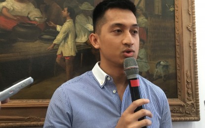 <p><strong>NO BIG GATHERINGS</strong>. Gov. Matthew Joseph Manotoc signed an Executive Order on March 11, imposing the mandatory self-quarantine of returning Ilocos Norte residents who have history of travel to Covid-19 affected countries. Big gatherings such as conventions, seminars and festivals are discouraged until the state of public health emergency is lifted. <em>(PNA photo by Leilanie Adriano)</em></p>