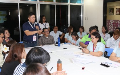 <p><strong>PREPS FOR COVID-19.</strong> Mayor Nacional Mercado of Maasin City in Southern Leyte presides over a meeting on Tuesday (March 10, 2020) that tackled the city's preparations for the coronavirus disease 2019 (Covid 19). Cities in the Eastern Visayas region are taking measures to prevent the possible local transmission of Covid-19 in their areas. <em>(Photo courtesy of Maasin city government)</em></p>