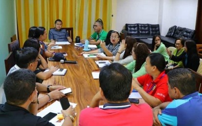 <p><strong>PREVENTIVE MEASURES.</strong> Mayor Rhett Ronan T. Angara (center) of Baler, Aurora meets with department heads on Wednesday, March 12, 2020 to discuss measures on how to prevent and control the spread of the new coronavirus disease (Covid-19). Angara said the Municipal Disaster Risk Reduction and Management Office has readied some PHP2.25 million for the purchase of thermo scanners, digital thermometers, masks and among others as an initial move against the contagious disease. <em>(Photo by Jason de Asis)</em></p>