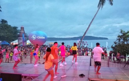 <p><strong>CANCELED.</strong> The provincial government of Sarangani has scrapped the 2020 Sarangani Bay Festival set this May while the municipal government of Tboli in South Cotabato canceled the remaining activities of the ongoing Seslong Festival due to the coronavirus disease 2019 (Covid-19) scare. Photo shows the morning Zumba, one of the crowd-drawing events in the 2019 Sarbay festival, which drew around 150,000 local and foreign tourists last year. <em>(Photo grab from the SarBay Festival official Facebook Page)</em></p>