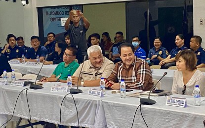 <p><strong>MEETING</strong>. Pampanga Governor Dennis Pineda (second from right) calls on fellow local executives and officials of concerned government agencies in Central Luzon to work as one region in the fight against coronavirus disease 2019 (Covid-19) during the Regional Peace and Order Council (RPOC) special meeting at PANA Hall, Camp Captain Julian Olivas, City of San Fernando, Pampanga on Thursday (March 12, 2020). Pineda said all the provinces in the region must work together in planning and taking appropriate response against the highly contagious disease. <em>(Photo courtesy of Pampanga provincial government)</em></p>