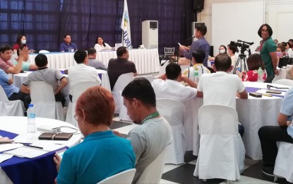 <p><strong>CALL FOR LOCKDOWN.</strong> The League of Municipalities of the Philippines (LMP)-Iloilo chapter is urging Iloilo Governor Arthur Defensor Jr. to close all entry points in the province as a protection against the possible entry of the coronavirus disease 2019 (Covid-19). The mayors met with the governor on Friday (March 13, 2020) at Casa Real in Iloilo City to step up measures against the virus. <em>(PNA photo by Gail Momblan)</em></p>