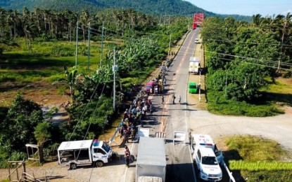 <p><strong>BORDER CLOSURE.</strong> The heavily guarded border of Biliran province after the local government ordered its closure to visitors starting Wednesday (March 18, 2020). Biliran, one of the country’s smallest provinces, has shut its borders to visitors for two weeks to protect its citizens from the coronavirus disease 2019. <em>(Photo courtesy of BiliranIsland.com)</em></p>