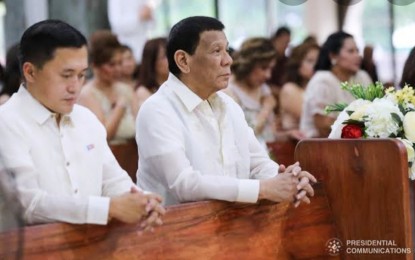 <p>Senator Bong Go and President Rodrigo Duterte (File photo)</p>