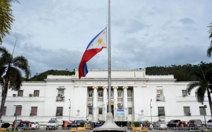<p><strong>TRAVEL BAN</strong>. Samar’s Provincial Capitol in Catbalogan City. In a public advisory issued on Monday (Aug. 24, 2020), the provincial government said it is suspending the entry of locally stranded individuals in the next four weeks to help contain the spread of Covid-19. <em>(PNA file photo)</em></p>