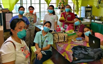 Samar town’s 21 rural health workers undergo Covid-19 test | Philippine ...