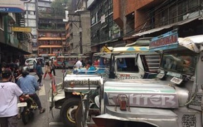 <p> Jeepneys wait to be filled at a staging and loading area in Baguio City. <em>(PNA file photo)</em></p>