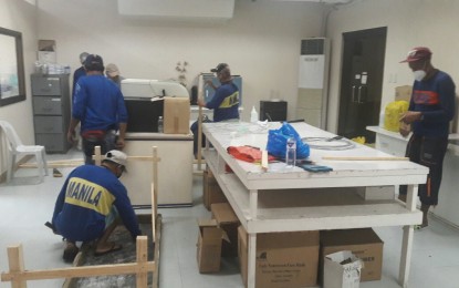 <p><strong>COVID-19 TESTING LAB.</strong> Ongoing repair works at the laboratory unit of the Sta. Ana Hospital to be used as a Covid-19 testing lab. Manila City is ramping up its testing capability by putting up its own Covid-19 testing lab. <em>(Photo from Manila PIO)</em></p>