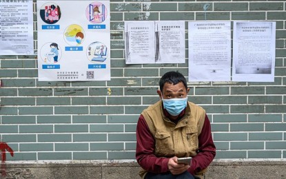<p><strong>COVID-19 UPDATE. </strong>Citizens wear masks to protect against viruses on February 4, 2020 in Guangzhou, China. According to statistics, as of February 4, the number of confirmed viruses was 20,528, and the number of deaths was 426. Currently, it is in the outbreak period, and the virus defense work is continuing. (<em>Photo courtesy of Anadolu Agency</em>)  </p>