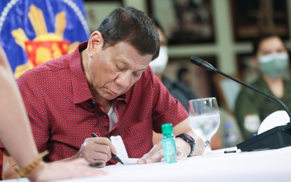 <p>President Rodrigo R. Duterte (File photo)</p>