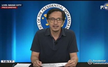 <p><strong>COVID-19 TEST</strong>. National Policy Against Covid-19 deputy chief implementer Vince Dizon discusses the country’s testing capacity during a virtual presser in Davao City on Thursday (June 4, 2020). Dizon said more asymptomatic individuals may undergo testing for coronavirus disease 2019 (Covid-19) by boosting community-based testing in densely populated areas. <em>(Screenshot)</em></p>