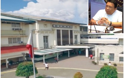 <p><strong>NO BLAMING</strong>. Dr. Gerardo Aquino Jr. (inset), chief of the Vicente Sotto Memorial Medical Center–Subnational Laboratory, on Tuesday (June 9, 2020) said the spike in Covid-19 cases in Barangay Sambag 2, Cebu City, should not be blamed on the regional hospital and its medical front-liners. The city government has vowed to provide the VSMMC front-liners with temporary quarters.<em> (Photos courtesy of VSMMC and Nonoy Mongaya)</em></p>