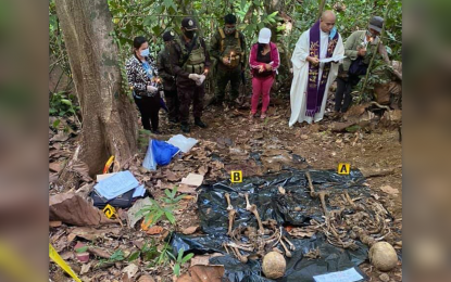 <p><strong>VICTIMS OF NPA ATROCITY.</strong> The remains of a militiaman and former village councilor who were abducted and killed in April 2019 by suspected communist New People’s Army rebels are exhumed Tuesday (June 9, 2020) in the hinterland village of Ima in Sison town, Surigao del Norte. Mayor Karissa R. Fetalvero-Paronia said it’s time for NPA rebels and their supporters to weigh their options. <em>(Photo grab from Sison on the Rise Facebook Page)</em></p>