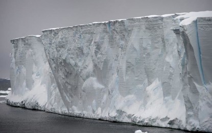 Weather body checking record Arctic Circle temperature