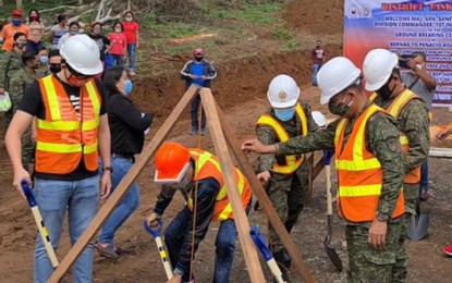 <p><strong>DEVELOPMENT PROJECTS.</strong> Rep. Henry Oaminal of the second district of Misamis Occidental; Maj. Gen. Generoso Ponio, commander of the 1st Infantry Division; and Brig. Gen. Anthony Cacayuran, commander of the 54th Engineer Brigade; led the groundbreaking ceremony on Sunday (June 28, 2020), signaling the start of three development projects in three Misamis Occidental towns. The Army's engineering brigade has been tapped to undertake the three projects. <em>(Photo courtesy of 1st Infantry Division Public Affairs Office)</em></p>