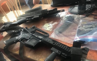 <p><strong>RECOVERED.</strong> Firearms recovered by police operatives following a shootout with members of an Islamic State-inspired local terrorist group in Polomolok town, South Cotabato province on Tuesday evening (June 30, 2020). A member of the group was killed while three others managed to escape and are being pursued by the police. <em>(Photo courtesy of Capt. Randy Apostol/Polomolok municipal police station)</em></p>