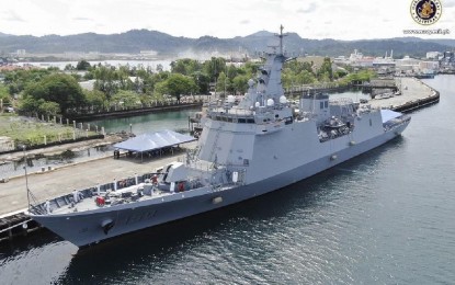 <p><strong>NEW ERA OF DEV’T</strong>. The commissioning of the BRP Jose Rizal, held at the Alava Wharf in Subic Bay, Zambales on Friday (July 10, 2020), ushers in a “new era of development and transformation” for the Philippine Navy, President Rodrigo Duterte said. The country’s first missile-frigate is capable of conducting anti-air warfare, anti-surface war, anti-submarine warfare, and electronic warfare operations. <em>(Photo courtesy of the Philippine Navy)</em></p>