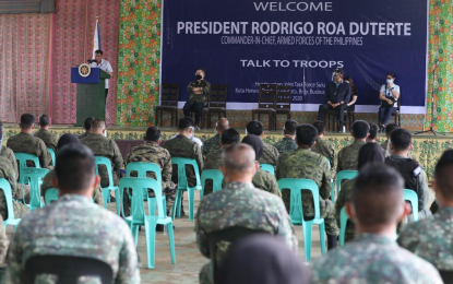 <p><strong>NEXT AFP CHIEF</strong>. President Rodrigo Roa Duterte talks to the troops during his visit to the Kuta Heneral Teodulfo Bautista Headquarters in Jolo, Sulu on July 13, 2020. Malacañang on Thursday (July 16, 2020) said Duterte is scouting for next Armed Forces of the Philippines chief-of-staff who is respectable and competent. <em>(Presidential photo by Robinson Niñal Jr.)</em></p>