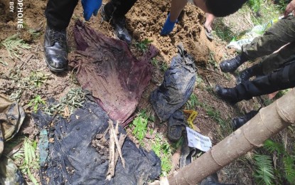 <p><strong>REBEL’S REMAINS</strong>. Skeletal remains exhumed from a mass grave believed to be of the New People’s Army found on July 10, 2020 at Sitio Pahibwasan, E. Duran village in Bobon, Northern Samar. Authorities on Wednesday (July 15, 2020) identified one of the four bodies as Emma Termo, a confirmed member of the Communist NPA Terrorists from Calbayog City, who died during an encounter incident in E. Duran. <em>(Photo courtesy of 1st Northern Samar Provincial Mobile Force Company)</em></p>