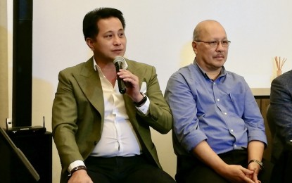 <p><strong>AID FOR MSMEs</strong>. Cebu 6th District Provincial Board Member Glenn Anthony Soco (left) sits with National Economic and Development Authority (NEDA) Central Visayas Regional Director Efren Carreon in an undated photo. Soco sponsored a resolution seeking to bolster the government's financial aid to micro, small and medium enterprises (MSMEs) in Cebu province. <em>(PNA photo by John Rey Saavedra)</em></p>
<p> </p>