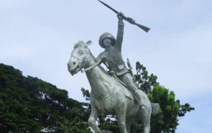 <p>A statue of Cebu's revolutionary hero, Pantaleon Villegas, also known as Leon Kilat. <em>(Photo from the Facebook page of Sa Ngalan ng Gobyerno)</em></p>