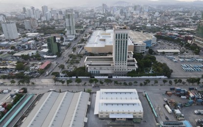 <p><strong>STIMULUS PACKAGE.</strong> The city government of Cebu is eyeing for a strategic plan to revive the economy amid the Covid-19 crisis. Mayor Edgardo Labella, in his State of the City Address (SOCA) on Tuesday (July 21, 2020), said the Cebu City Hall is working on a stimulus package that will help small businesses cope with the negative effect of the pandemic on the local economy. <em>(PNA file photo courtesy of Alfredo "Jun" Nagac)</em></p>
<p> </p>