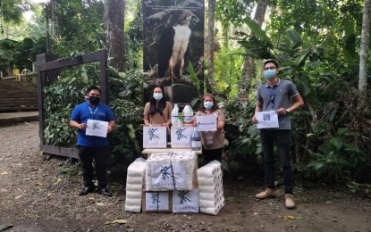 <p><strong>HELP FOR EAGLES</strong>. DMCI Homes donates boxes of maintenance and quarantine supplies to the Philippine Eagle Foundation on July 22, 2020. The aid was in support of the eagle conservation mission amid the Covid-19 pandemic<em>. (Photo from DMCI Homes)</em></p>