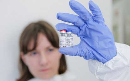 <p><strong>RUSSIAN COVID-19 VACCINE</strong>. Photo provided by Russian Direct Investment Fund on Aug. 11, 2020 shows the vaccine to prevent coronavirus infection developed by the Gamaleya Federal Research Center in Moscow, Russia. An Iraqi health official said on Tuesday that Iraq wants to secure the Russian Covid-19 vaccine. <em>(Xinhua/RDIF)</em></p>