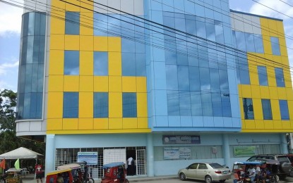 <p><strong>GOVERNMENT SPENDING.</strong> The Philippine Statistics Authority (PSA) regional office in Tacloban City. The agency reported Monday (May 10, 2021) that government spending in Eastern Visayas reached PHP105.29 billion in 2020, higher by 9.5 percent the previous year, as more resources were poured to address the coronavirus disease 2019 (Covid-19) pandemic in the region. <em>(PNA file photo)</em></p>