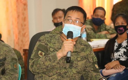 <p><strong>ANTI-NPA DRIVE.</strong> Lt. Col. Oliver Alvior, the Philippine Army's 78th Infantry Batallion Commander, lauds on Thursday (Sept. 10, 2020) the contractors for providing vital information that stalled extortion attempts by the New People’s Army (NPA) in Eastern Samar. He said that people's cooperation, especially the contractors, are vital in ensuring security in the area. <em>(Photo courtesy of Philippine Army)</em></p>