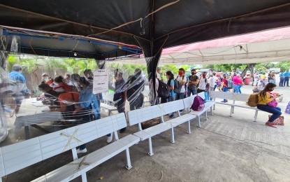 <p><strong>TRAVEL BAN EXTENDED</strong>. The Samboan, Cebu LGU has extended its travel ban for locally stranded individuals from Bato Port to Tampi Port in Amlan, Negros Oriental. The last trip as shown in this photo was on Aug. 12, 2020 with the travel ban extension moved up to Sept. 23 <em>(File photo courtesy of Maayo Shipping Lines, Inc.)</em></p>