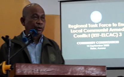 <p><strong>PEACE CONSULTATION</strong>. Rolando P. Asuncion, Region 3 director of the National Intelligence Coordinating Agency (NICA), delivers his message during a consultation meeting held in Baler, Aurora on Wednesday (Sept. 16, 2020). The meeting, which was participated in by former rebels and mass base supporters, and military and police personnel, aims to increase awareness on Executive Order No. 70 on the “whole-of-nation approach” in attaining inclusive and sustainable peace.<em> (Photo by Jason de Asis)</em></p>