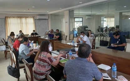 <p><strong>WORKPLACE SAFETY</strong>. The Cebu City Emergency Operations Center headed by Councilor Joel Garganera meets with the construction sector stakeholders on Monday (Sept. 21, 2020) in Cebu City. Garganera said that the swab testing for construction workers would be shouldered by the Department of Health but the food provisions and isolation expenses would be provided by the contractor or project owner in case a worker has to be quarantined or an entire staff house would be locked down. <em>(Photo from Joel Garganera’s official FB page)</em></p>