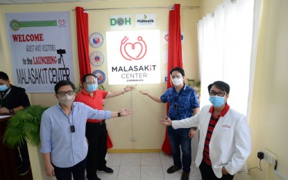 <p><strong>84th MALASAKIT CENTER.</strong> Local government and health officials join Senator Christopher Lawrence ‘Bong’ Go (not in photo) during the virtual launch of the 84th Malasakit Center in Iba, Zambales on Sept. 25, 2020. The Malasakit Center is the first in the province and third in Region 3. <em>(Contributed photo)</em></p>
<p> </p>