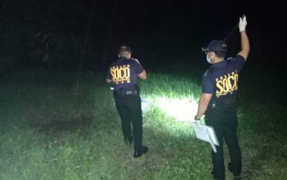<p dir="ltr"><strong>END OF THE ROAD.</strong> Bulacan policemen examine the area where three suspected hired guns were killed after engaging a joint team of policemen and soldiers in a shootout at Barangay Camias, San Miguel, Bulacan Sunday (Sept. 27, 2020). The slain suspects reportedly operate as hired guns in Central Luzon. <em>(Photo courtesy of 2nd Bulacan Police Mobile Force Company)</em></p>
