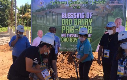 <p><strong>HOUSE OF HOPE.</strong> Cagayan de Oro City officials and representatives of the Region 10 Juvenile Justice and Welfare Committee join the ceremonial groundbreaking of the Oro 60-bed 'Oro Bahay Pag-asa' shelter on Thursday (Oct. 1, 2020). The shelter is dedicated to the rehabilitation of children in conflict with the law. <em>(Photo courtesy of CSWD-CDO)</em></p>